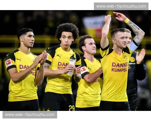 红蓝之魂对阵黑白意志：当巴塞罗那遇见尤文图斯，这一夜足球重回众神时代